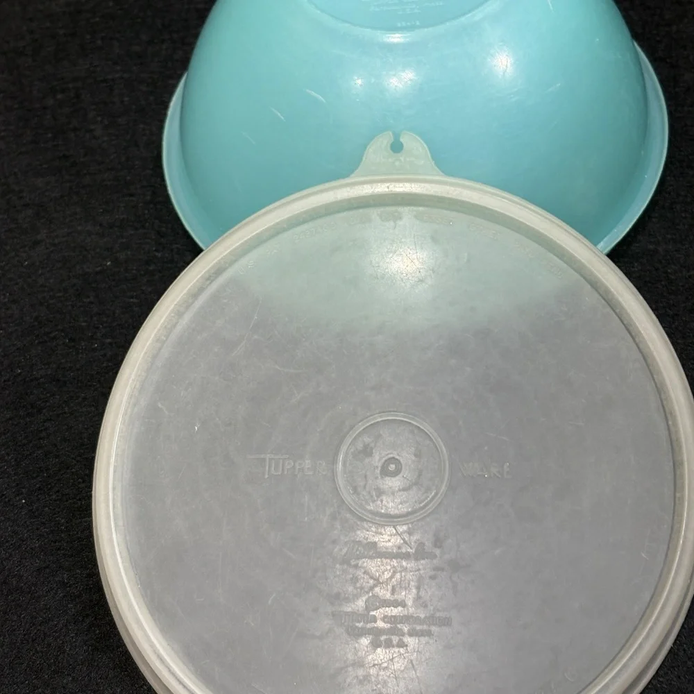 Tupperware this set